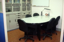 塑膠鋼模廠會議室